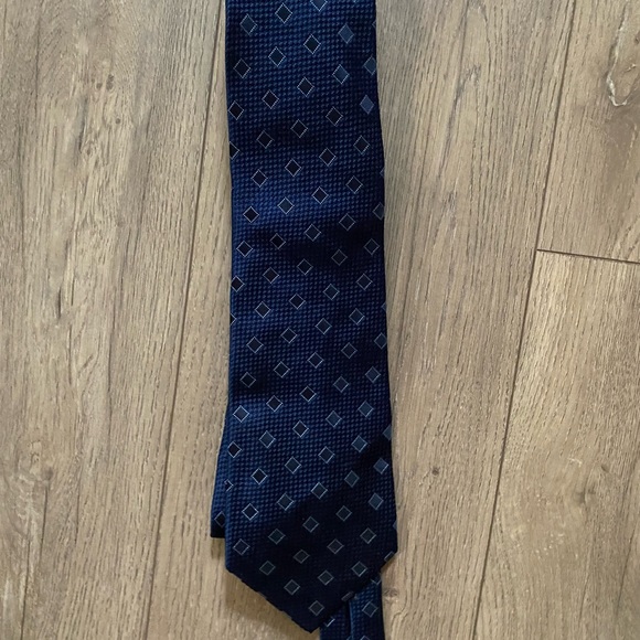 Dior Other - Christian Dior mens silk tie